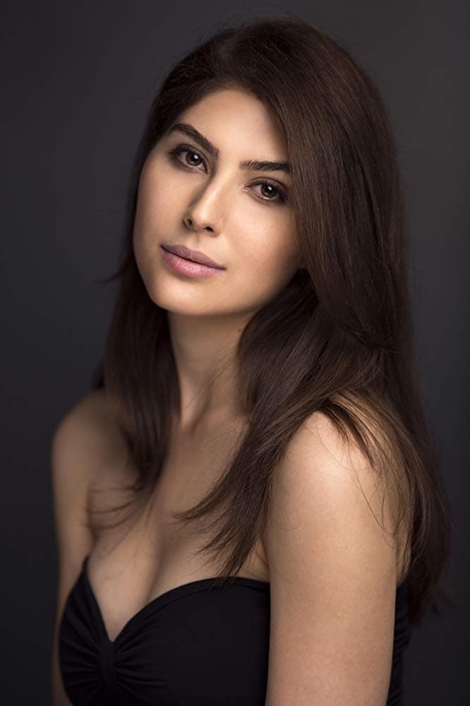 Elnaaz Norouzi