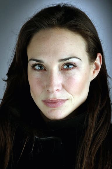 Claire Forlani